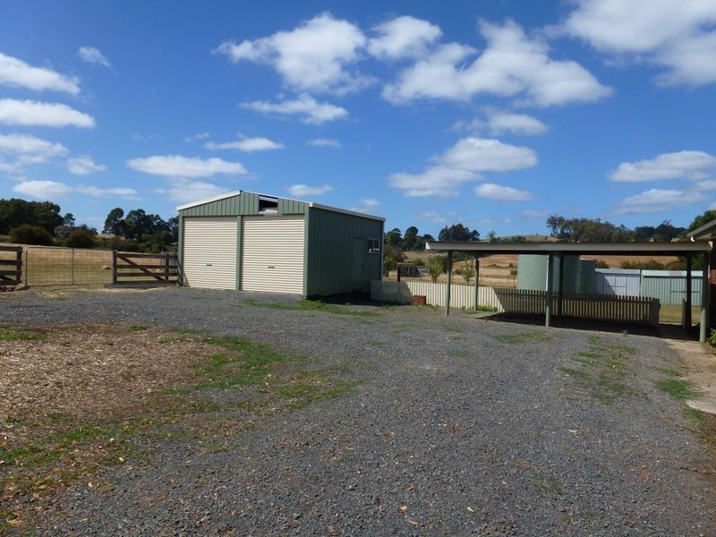 33 Reid Street, Westbury TAS 7303