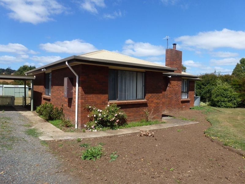 33 Reid Street, Westbury TAS 7303