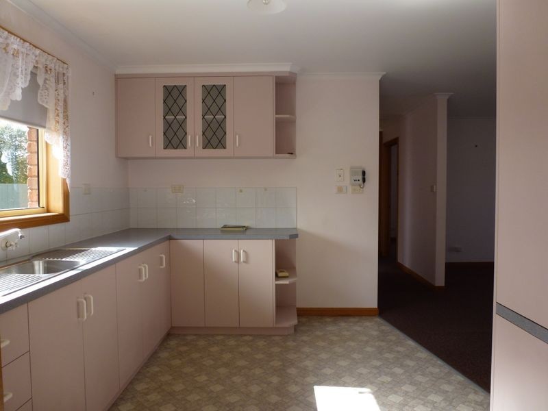 2/ 45 William Street, Westbury TAS 7303