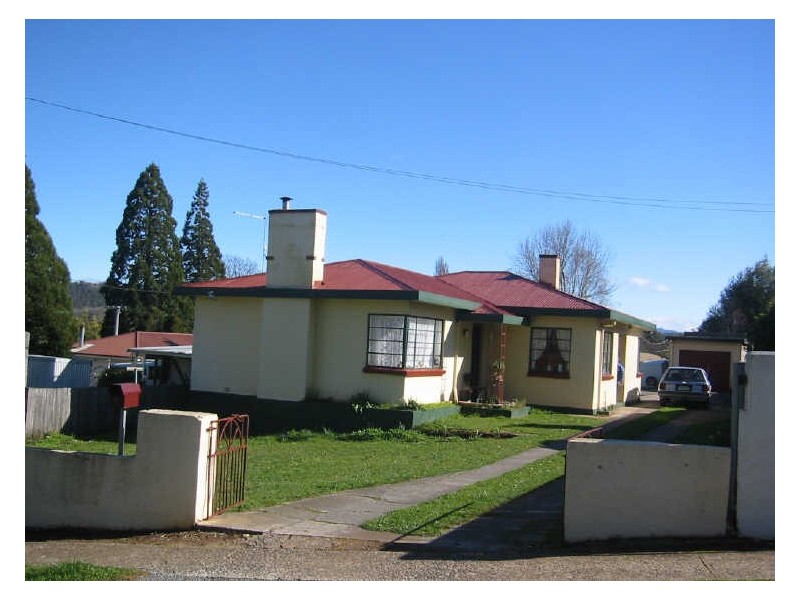 2 West Church Street, Deloraine TAS 7304