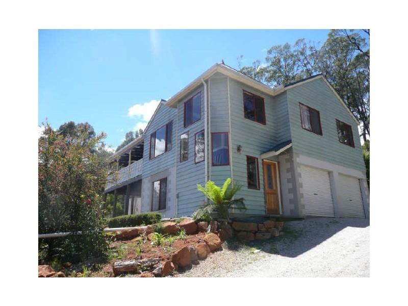 21 Johns Road, Deloraine TAS 7304