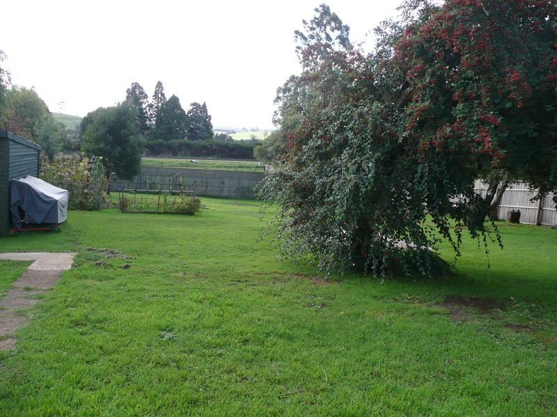 12 Grigg Street, Deloraine TAS 7304