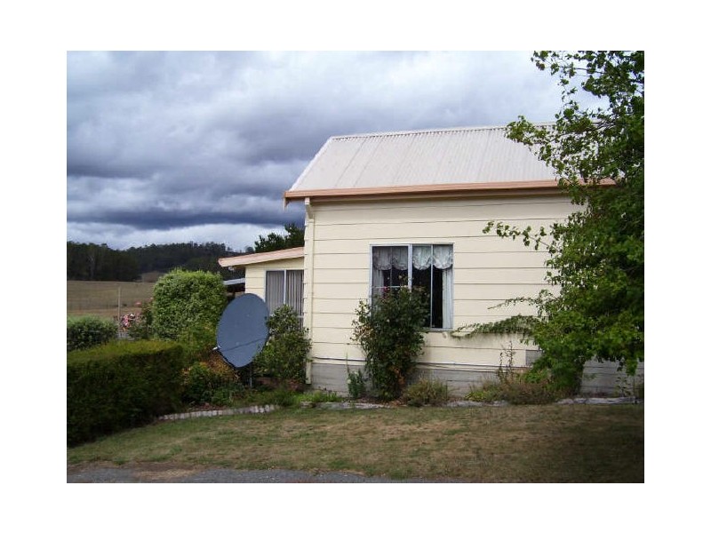 39 Caveside Road, Mole Creek TAS 7304