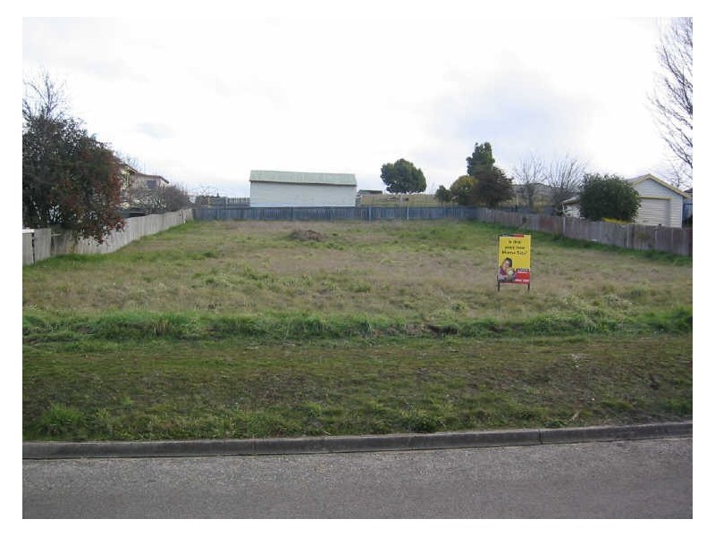75 East Barrack Street, Deloraine TAS 7304