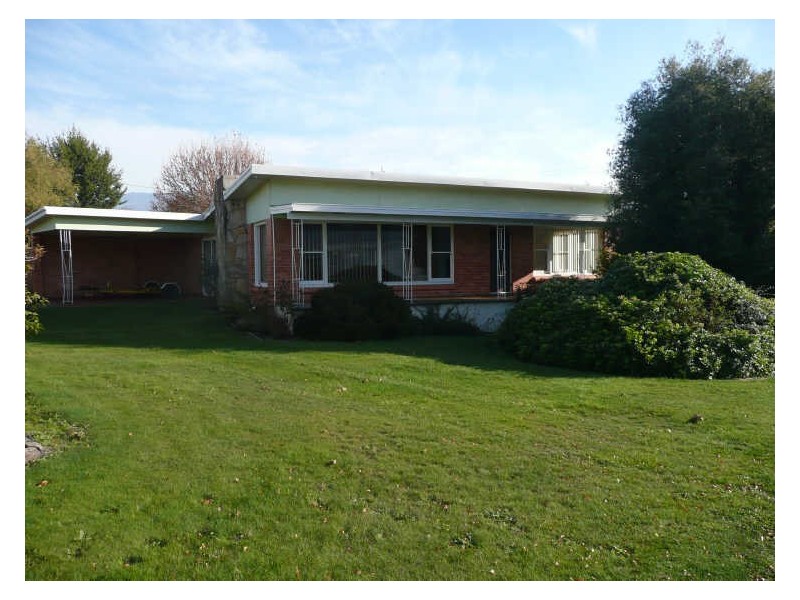 8 Caveside Road, Mole Creek TAS 7304