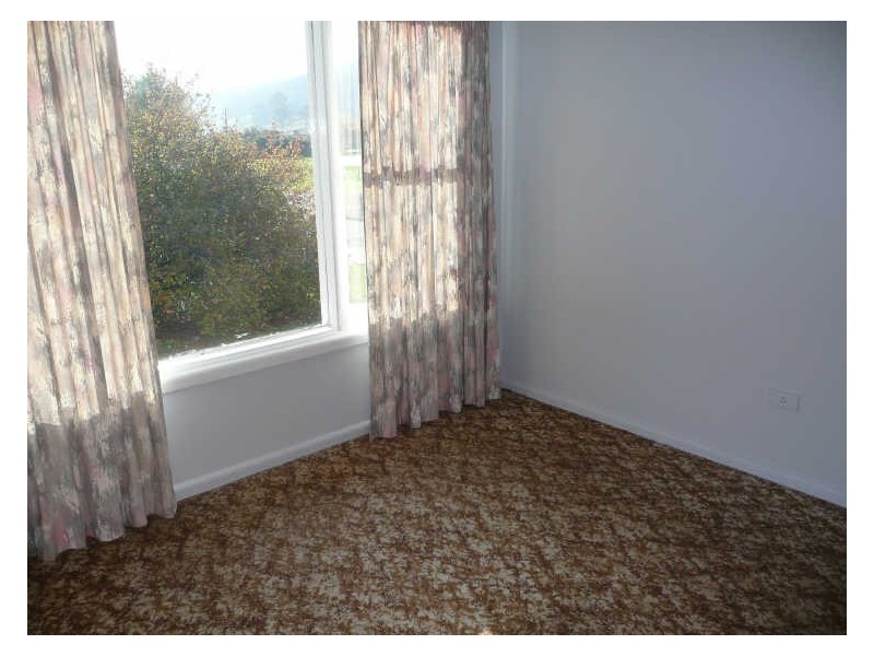 8 Caveside Road, Mole Creek TAS 7304