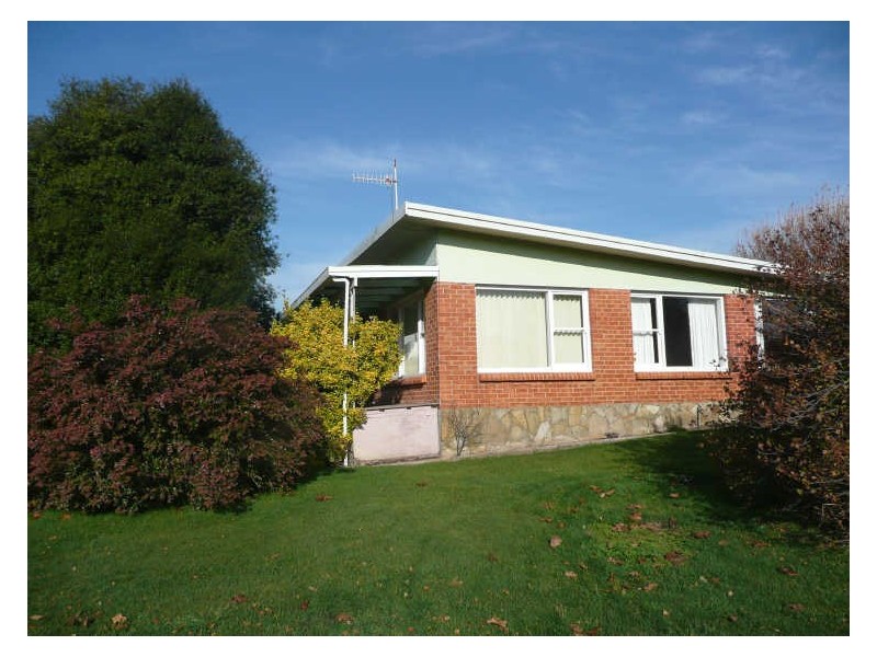 8 Caveside Road, Mole Creek TAS 7304