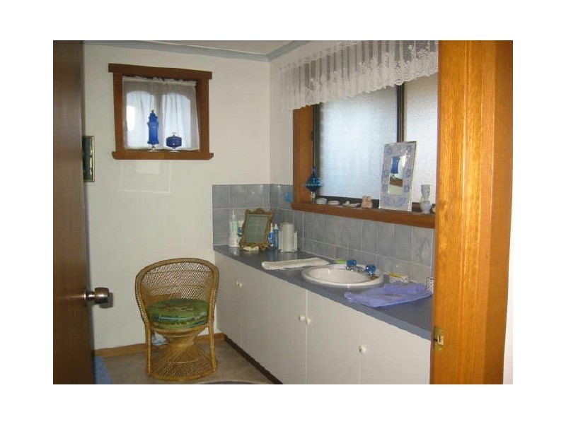 8 Panorama Place, Deloraine TAS 7304