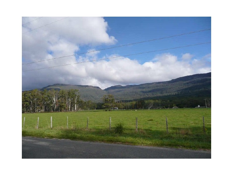 Fernleigh Road, Caveside TAS 7304