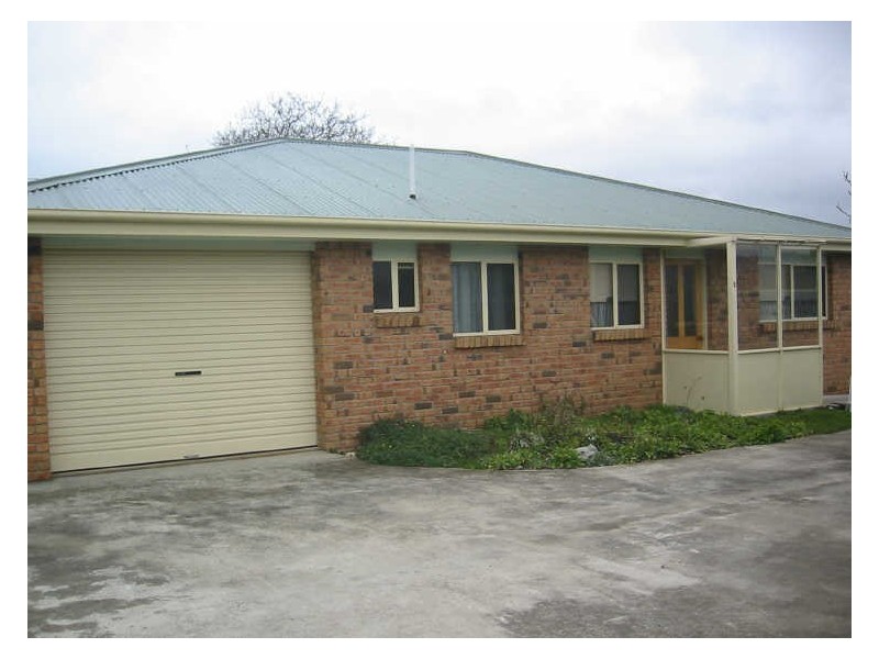 2/50 Parsonage Street, Deloraine TAS 7304