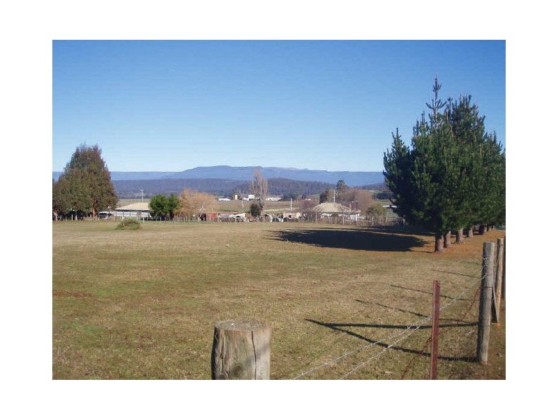 3 Gleadow Street, Deloraine TAS 7304