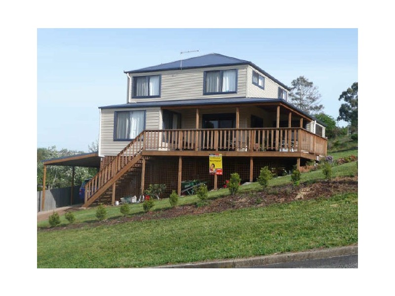 Westbury Place, Deloraine TAS 7304
