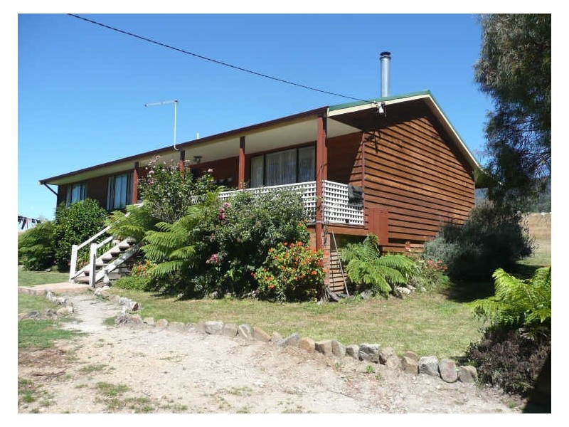 15 Blairs Road, Mole Creek TAS 7304