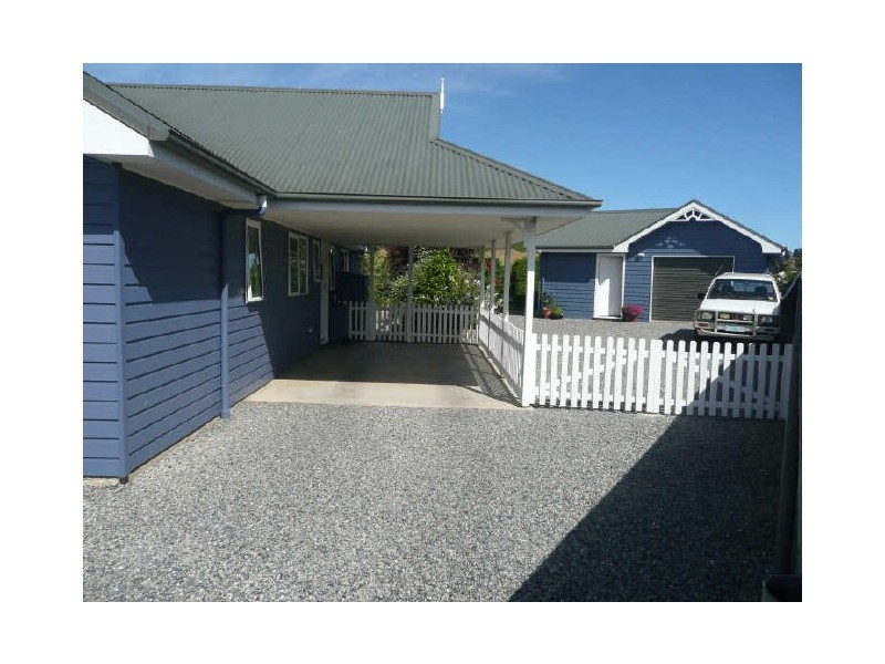 47 Grigg Street, Deloraine TAS 7304