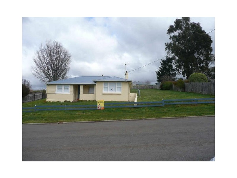 71 East Barrack street, Deloraine TAS 7304