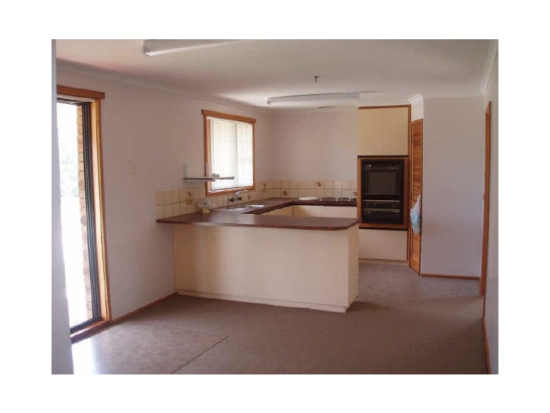 5271 Bass Highway, Deloraine TAS 7304