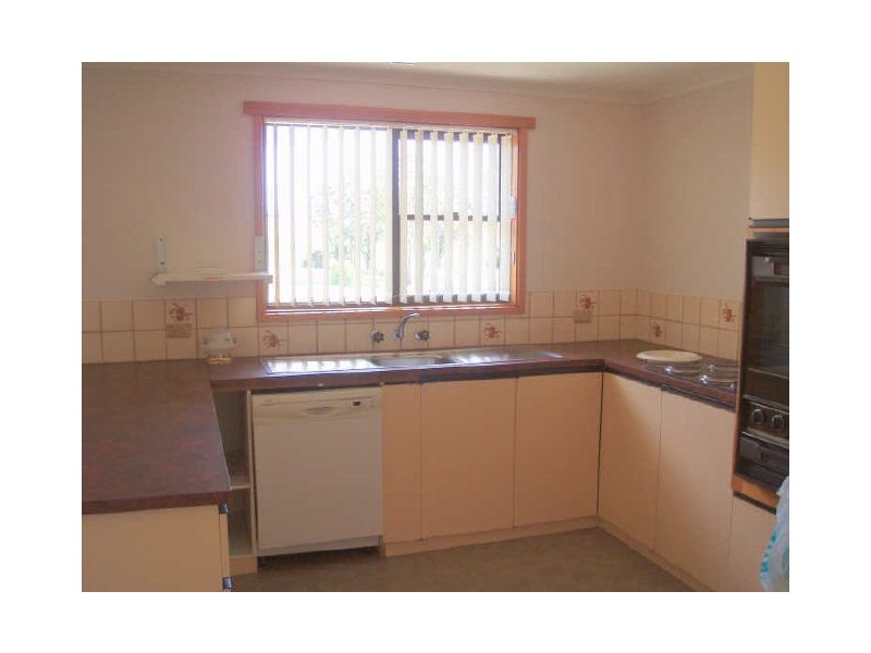 5271 Bass Highway, Deloraine TAS 7304