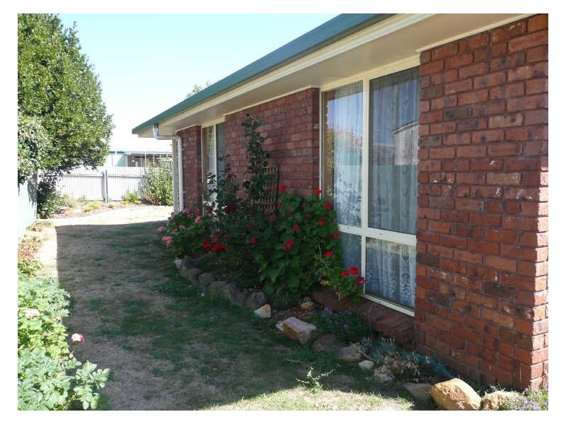 4/45 William Street, Westbury TAS 7303