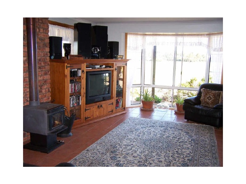 14634 Highland Lakes Road, Deloraine TAS 7304