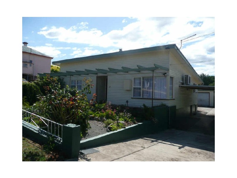 17 Parsonage Street, Deloraine TAS 7304