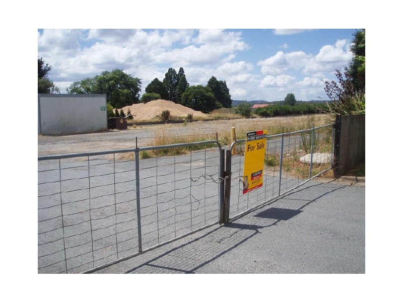 4 Railway Street, Deloraine TAS 7304