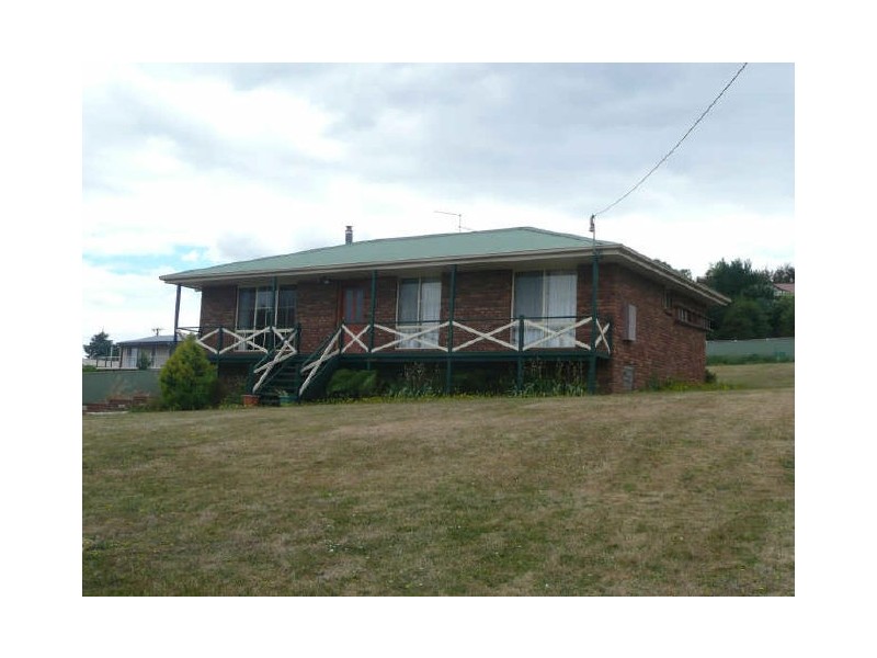 6 East Goderich, Deloraine TAS 7304
