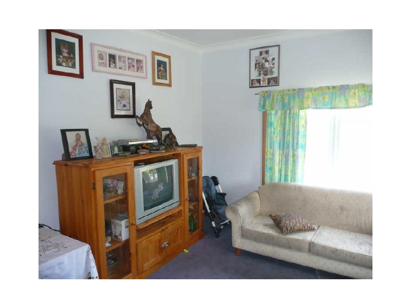 2 Pioneer Drive, Mole Creek TAS 7304