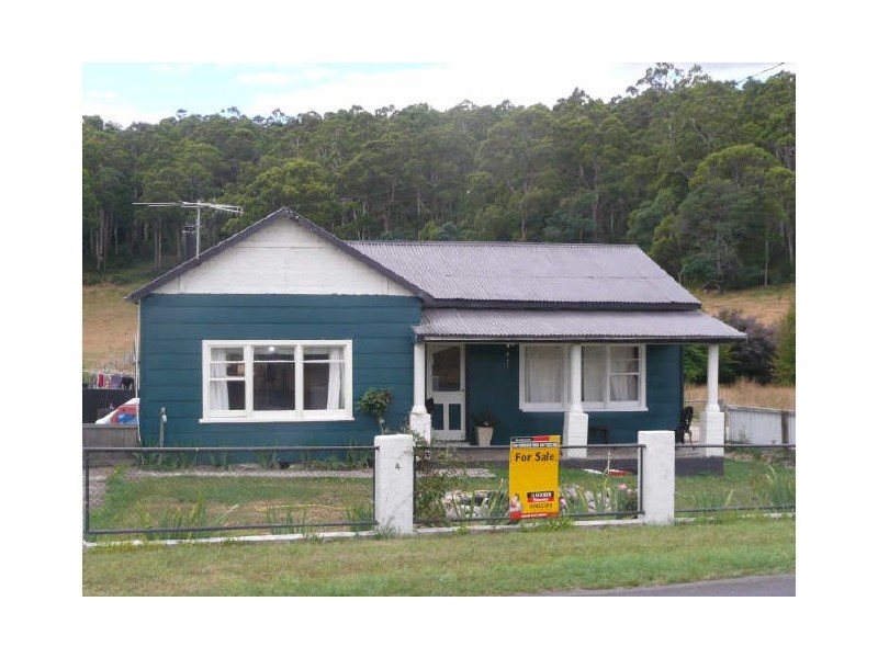 2 Pioneer Drive, Mole Creek TAS 7304