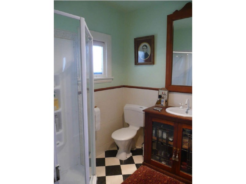 32a West Goderich Street, Deloraine TAS 7304