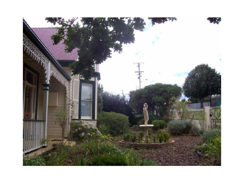32a West Goderich Street, Deloraine TAS 7304