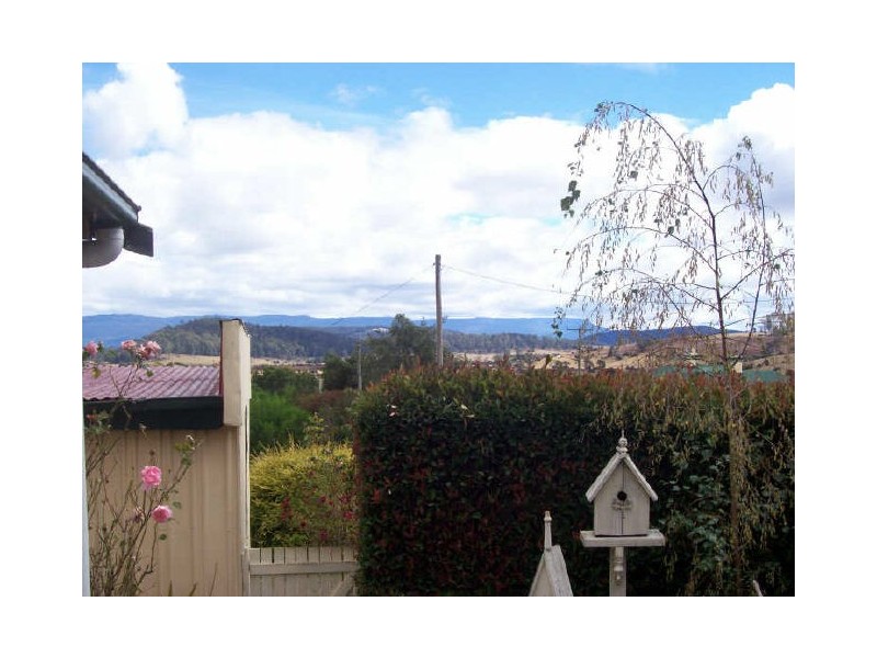 32a West Goderich Street, Deloraine TAS 7304