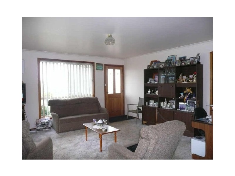 Unit 1 142 Emu Bay Road, Deloraine TAS 7304