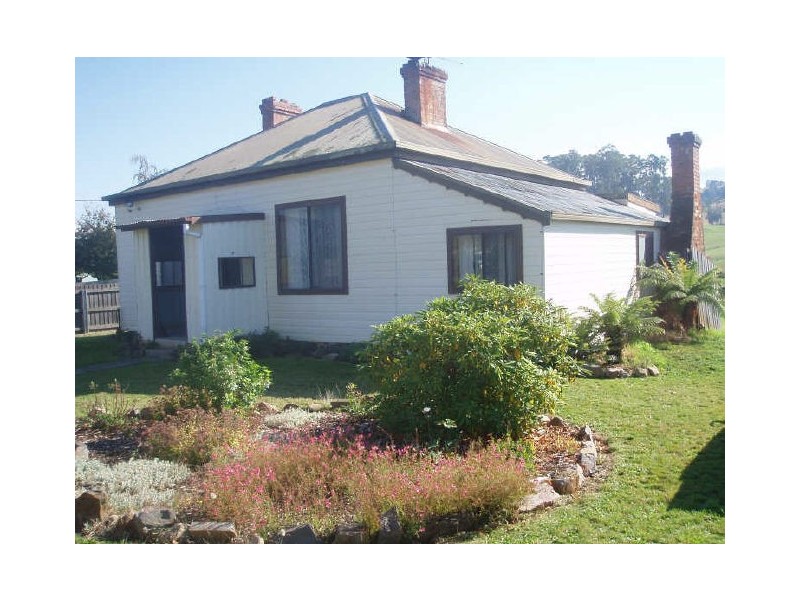 42 Pioneer Drive, Mole Creek TAS 7304