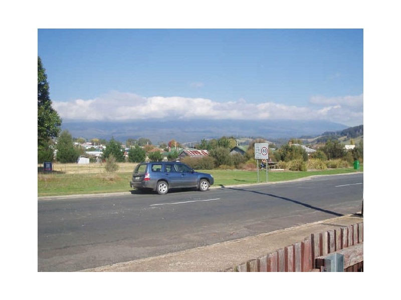 42 Pioneer Drive, Mole Creek TAS 7304