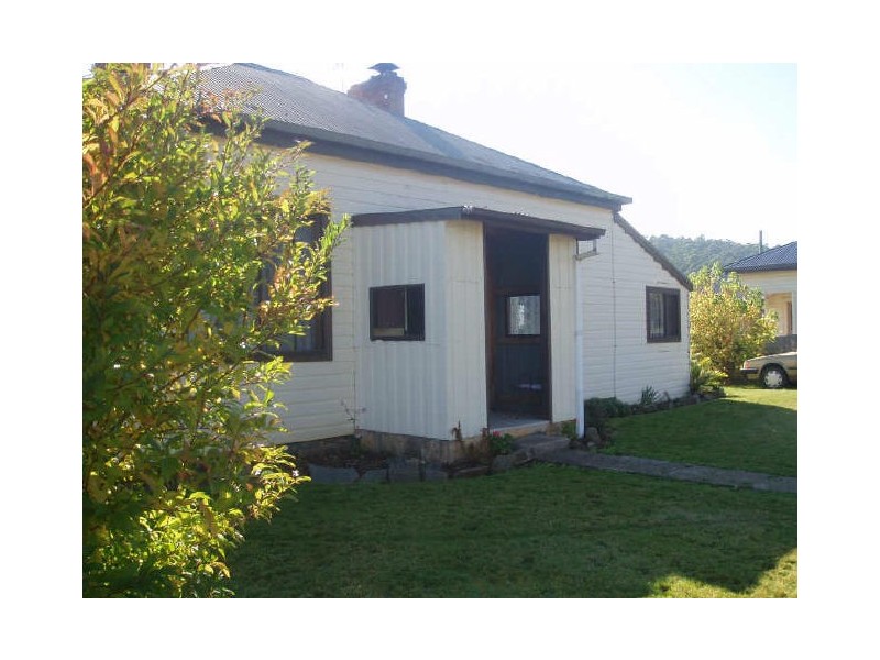42 Pioneer Drive, Mole Creek TAS 7304