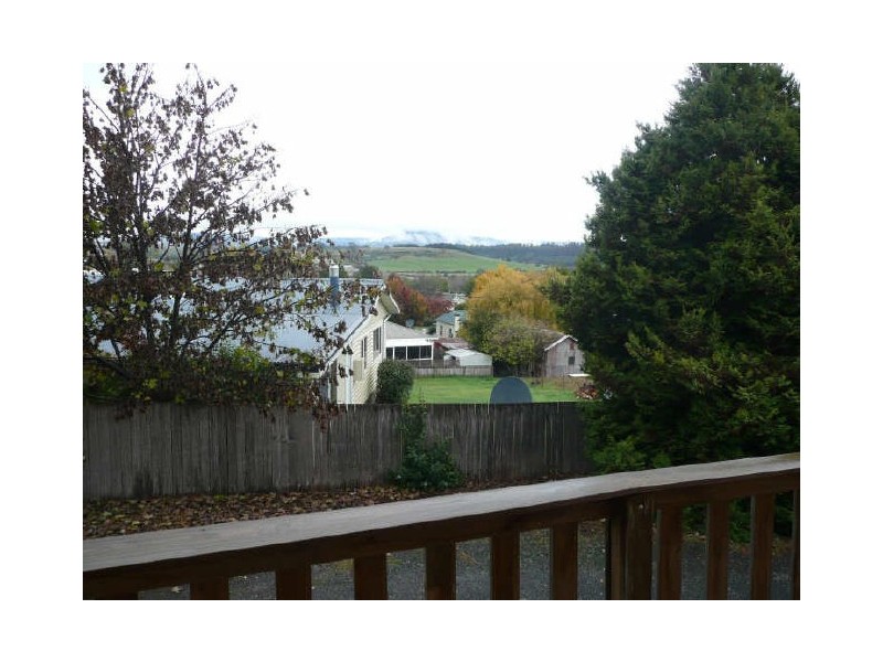 27 West Goderich, Deloraine TAS 7304