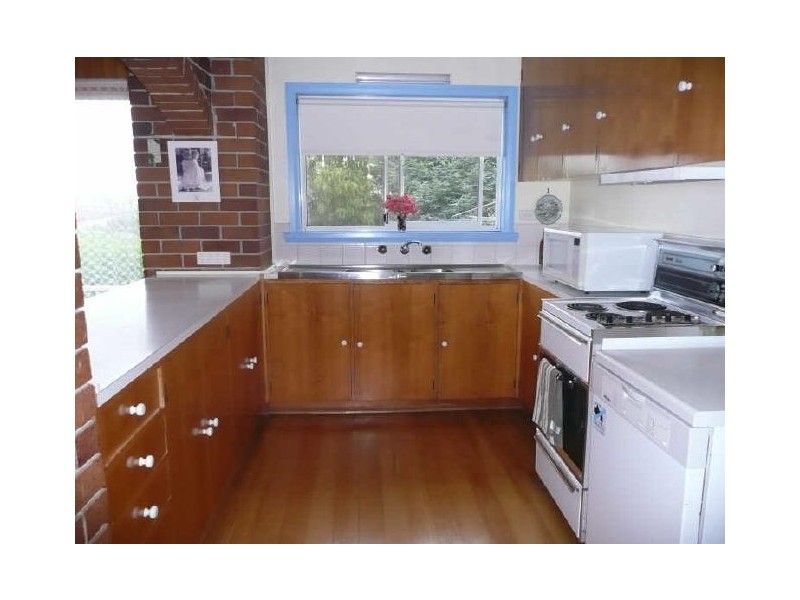 28 Gay Street, Deloraine TAS 7304