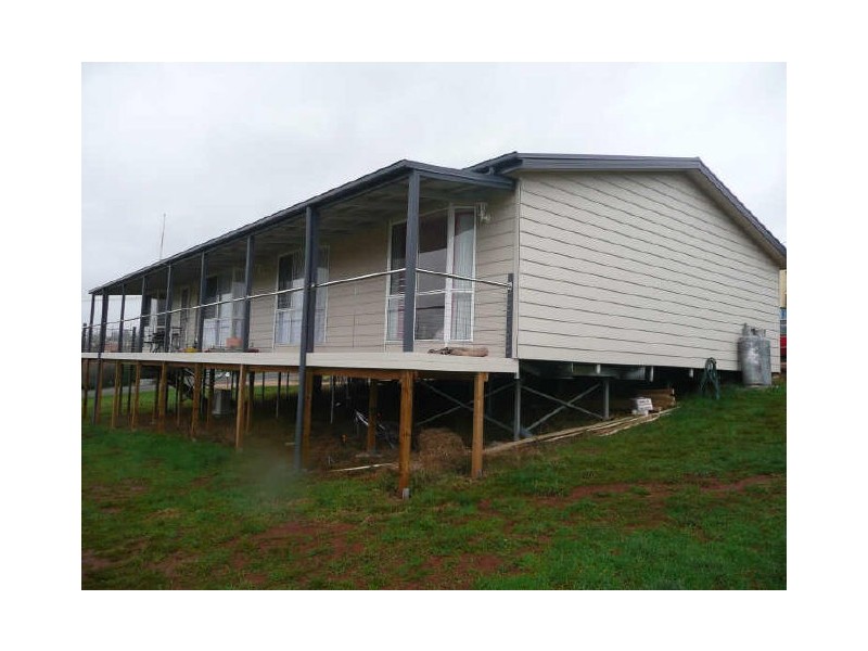 32 Lansdowne Place, Deloraine TAS 7304