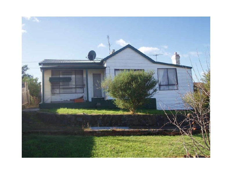 8 Beefeater Street, Deloraine TAS 7304