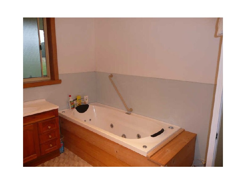 490 Weetah Road, Weetah TAS 7304