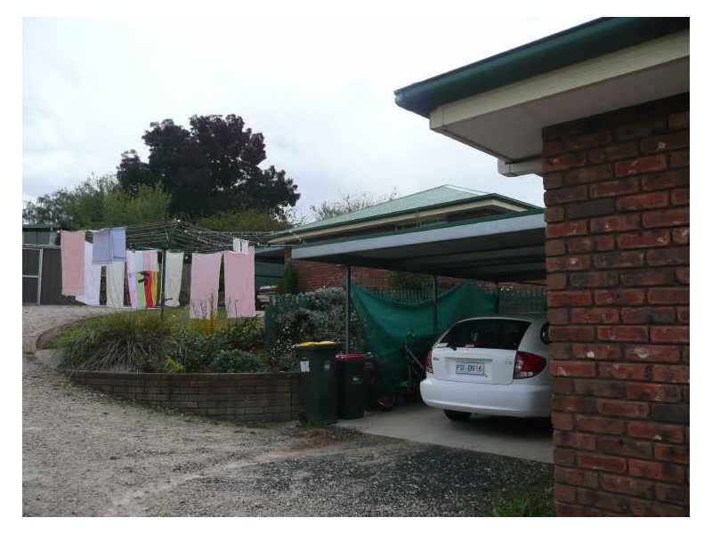 1/142 Emu Bay Road, Deloraine TAS 7304