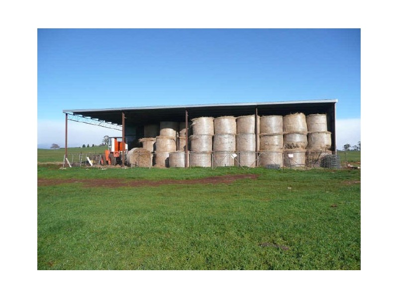 5271 Bass Highway, Deloraine TAS 7304