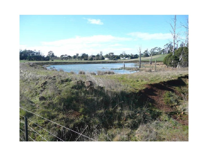 5271 Bass Highway, Deloraine TAS 7304