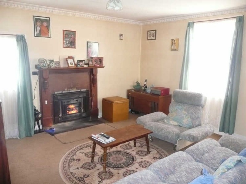 1 Hall Steet, Mole Creek TAS 7304