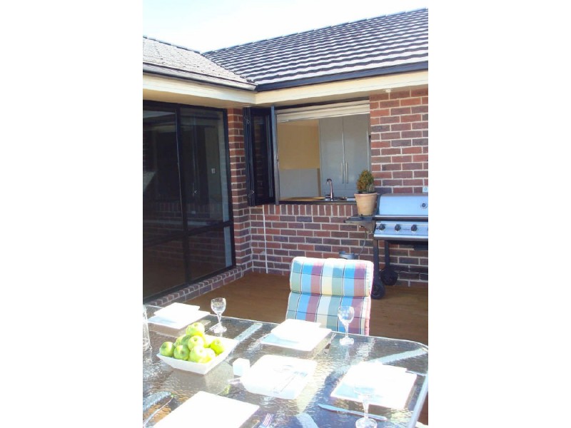 16 Kaye Elizabeth Place, Deloraine TAS 7304