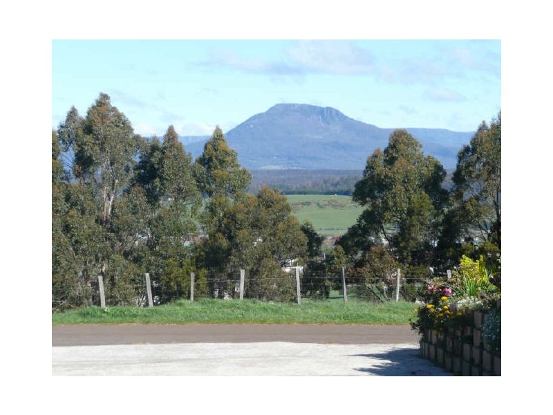 61 Archer Street, Deloraine TAS 7304