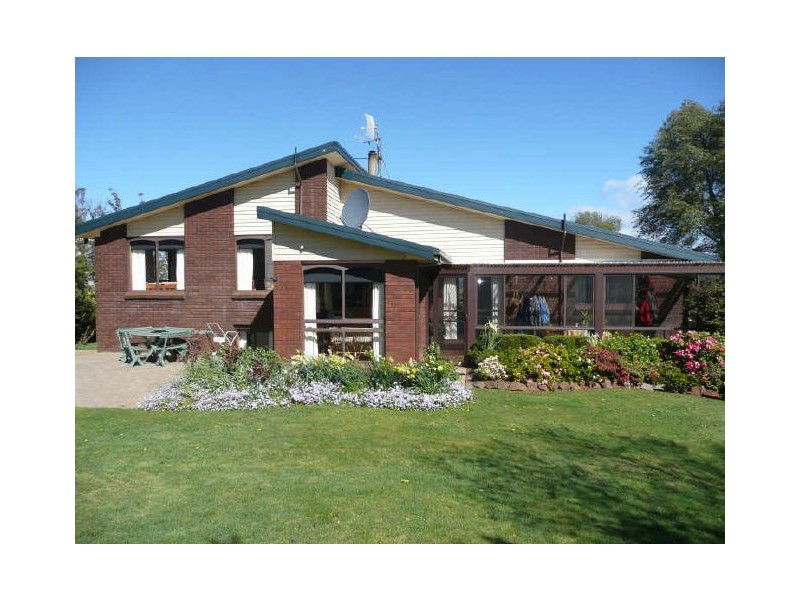 61 Archer Street, Deloraine TAS 7304