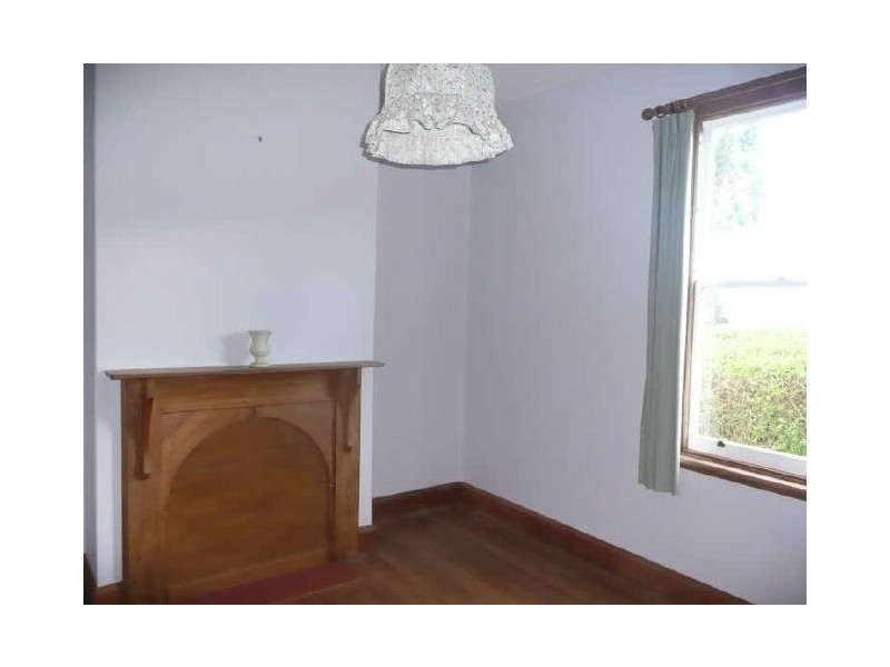 Meander Valley Road, Deloraine TAS 7304