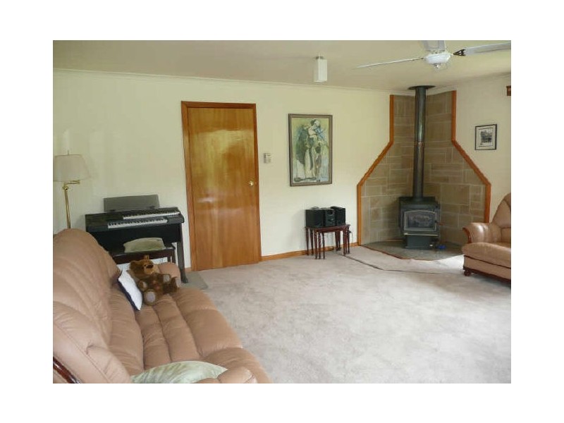 2 Hall Street, Mole Creek TAS 7304
