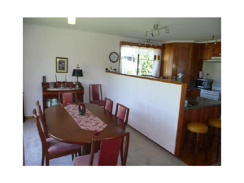 2 Hall Street, Mole Creek TAS 7304